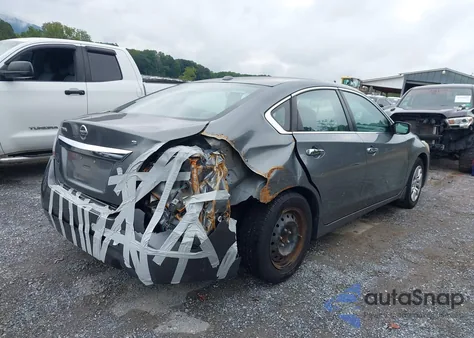 2015 Nissan Altima 2.5 S from USA, damaged, VIN 1N4AL3AP6FC268119